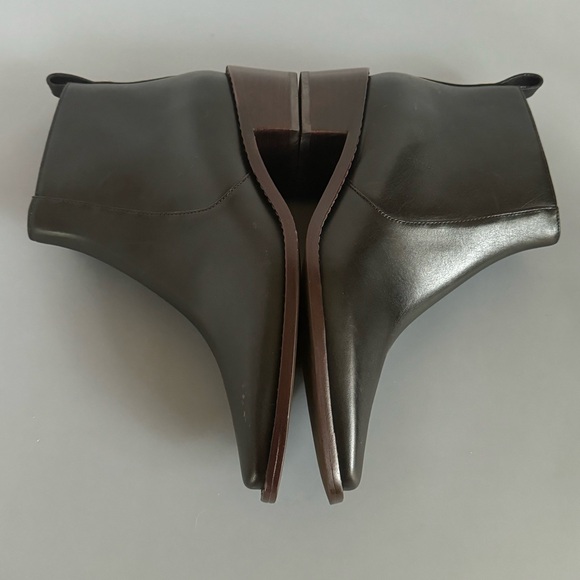 Tori Burch Zip Booties, Black Ankle Boots, Size 6 - Picture 14 of 16